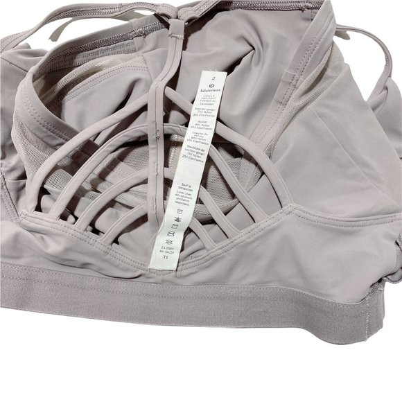 NEW Lululemon Get Strappy Bra Chrome - Picture 9 of 9